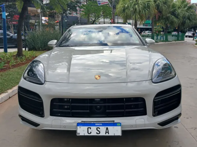 Porsche Cayenne Coupe Turbo S E-hybrid 4.0 2023