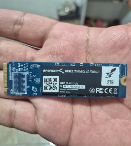 Ssd nvme 2TB gen4 Sabrent