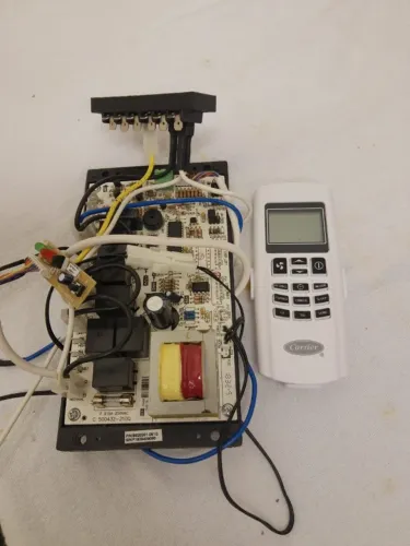 Placa e controle Carrier