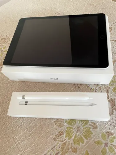 iPad 9ª geração 64gb + Apple pencil