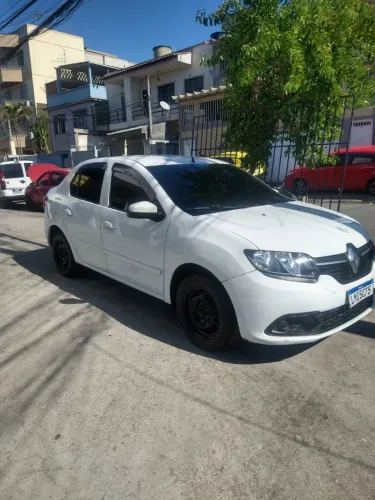 Renault Logan Expression Hi-flex 1.6 8V 4P 2016