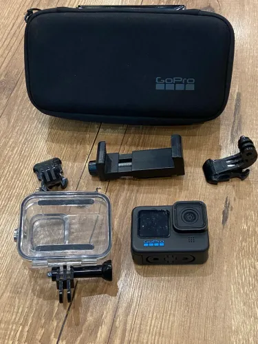 GoPro hero 11 black conservada 