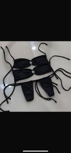 Biquíni argola - preto, off white, azul caneta, amarelo e rosa.