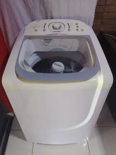 Máquina de lavar roupas Electrolux 15kg 