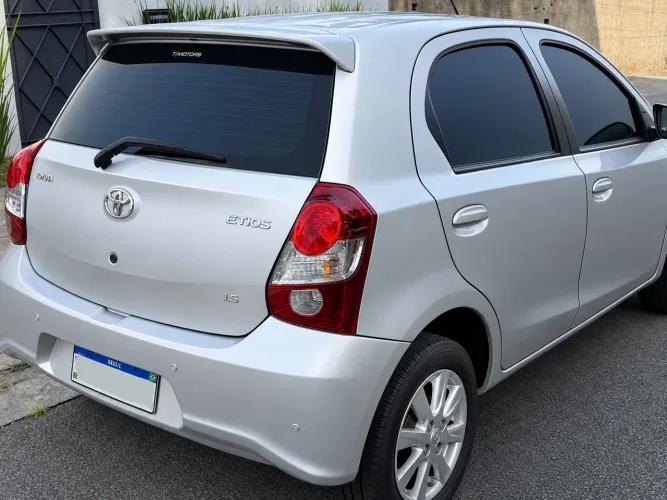 Toyota Etios X Plus 1.5 Flex 16V 5P Aut. 2020