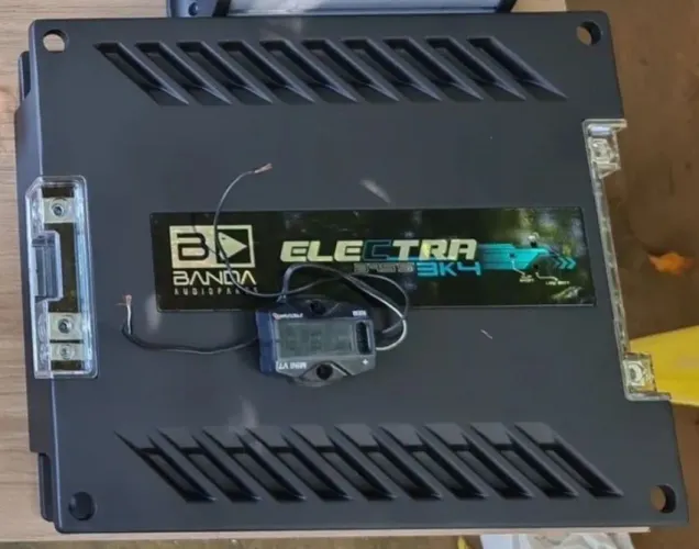 Amplificador banda Elektra 3k4 Bass 4omhs