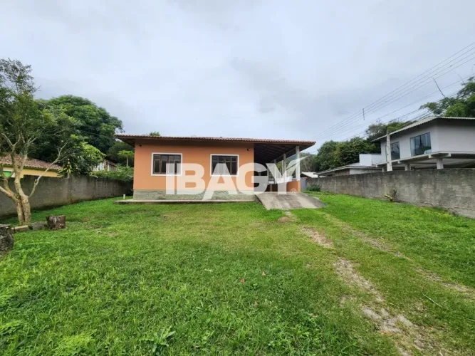 Excelente Casa 3 dormitório(s) em Ratones - Florianópolis