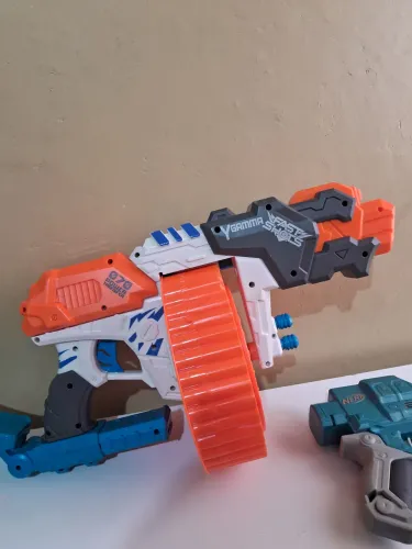 Pistola de brinquedo 