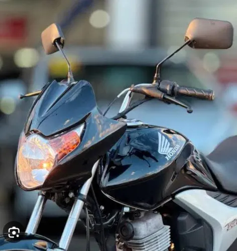 Vendo moto Titan 34mil km