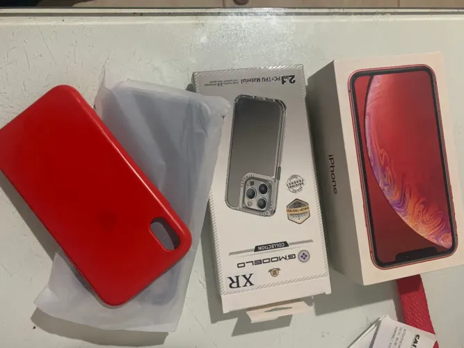 iPhone XR Red 64gb 