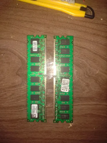 Memória ram Kingston DDR2 4gb (2x2)