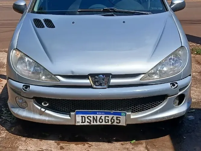 Peugeot 206 Techno/ Feline 1.6/ 1.6 Flex 16V 5P 2006