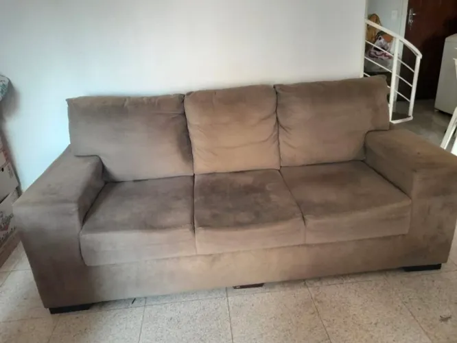 Vendo sofás (motivo mudança - URGENTE)