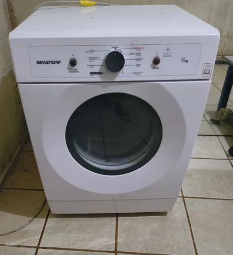 Secadora de roupa Brastemp 10 kg