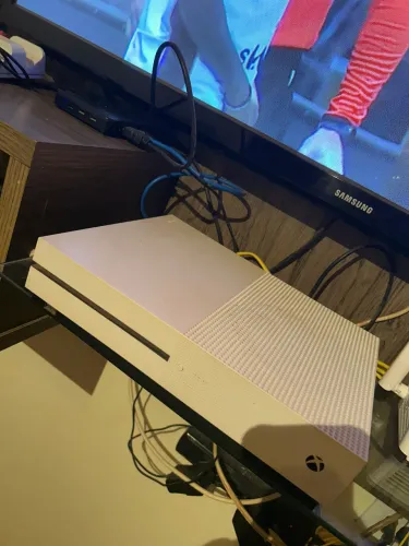 Vendo - Xbox One - Motivo - Não uso mais!!