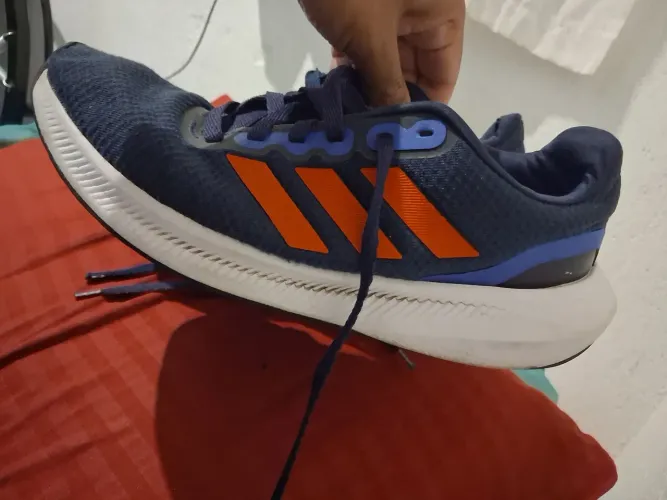 Tênis Adidas runfalcon