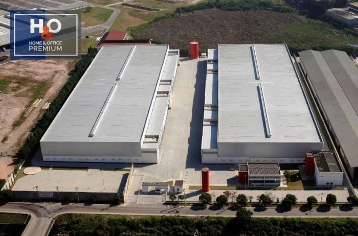 Excelente Condomínio de Galpões p/ alugar, 2 Módulos de 4.303 m² - Distrito Industrial - J