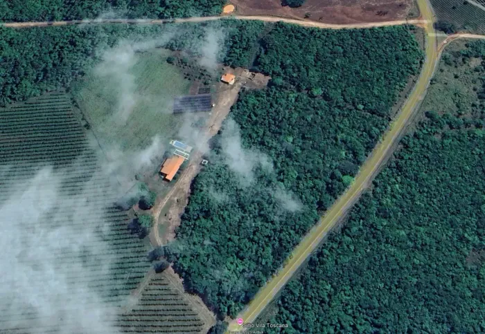 Fazenda/Sítio/Chácara para venda com 2000 metros quadrados com 4 quartos