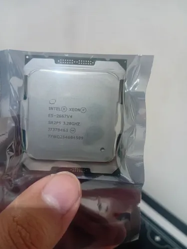 Xeon e5 2667 v4