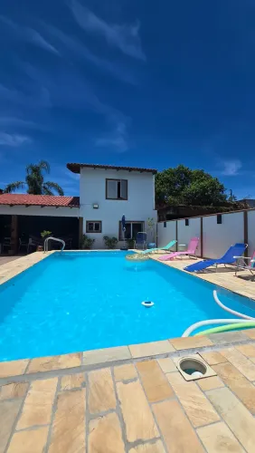 Réveillon em Guaratuba para 20 Pessoas e Casa com Piscina 4x8m em Alvenaria