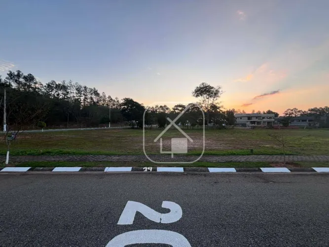 Terreno à venda | 640 m² | Condomínio Águas do Paraíba | Bairro Paião | Guararema/SP