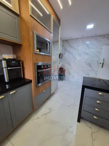 Casa com 4 dormitórios para alugar, 200 m² por R$ 9.160,00/mês - Serra Grande - Niterói/RJ