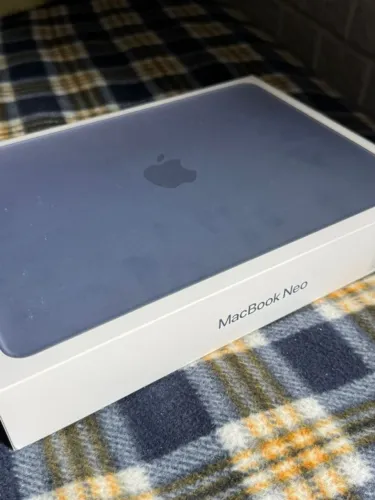 MacBook Neo 256GB/8GB RAM (NOVO LACRADO)