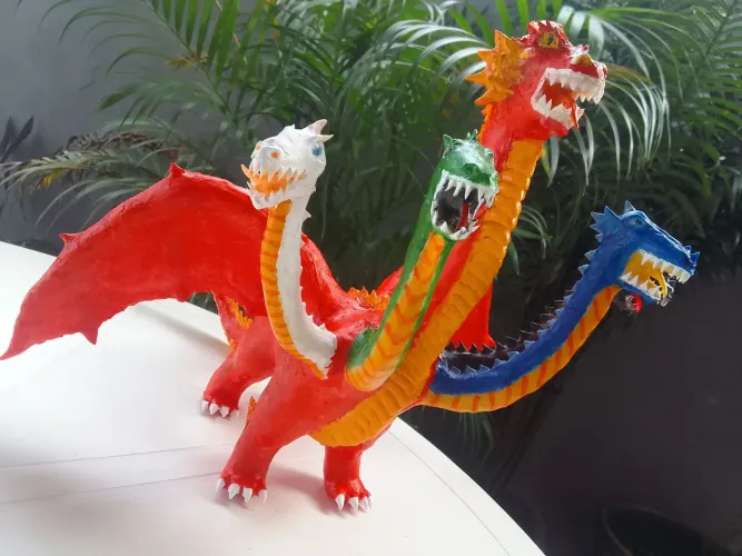 Vendo esses dragões feitos em biscuit ?
