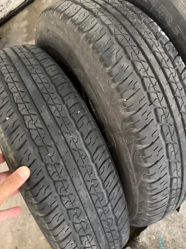 Pneus DUNLOP 195/80/15
