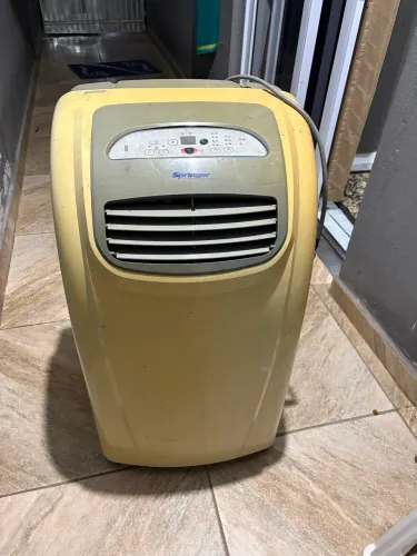 Ar condicionado e ar quente portátil 