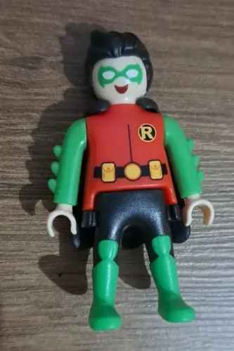 boneco ROBIN KINDER OVO COLEÇÃO DC
