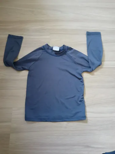 Blusa de piscina infantil