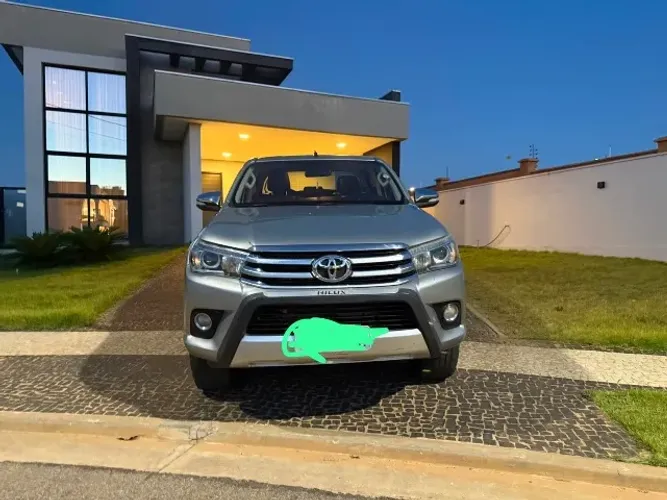 Toyota Hilux CD SRX 4X4 2.8 TDI 16V Diesel Aut. 2016