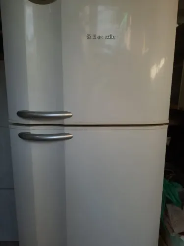 Geladeira electrolux DC48 462 litros