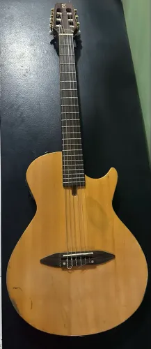 Vendo violão Tagima - aceito proposta! 