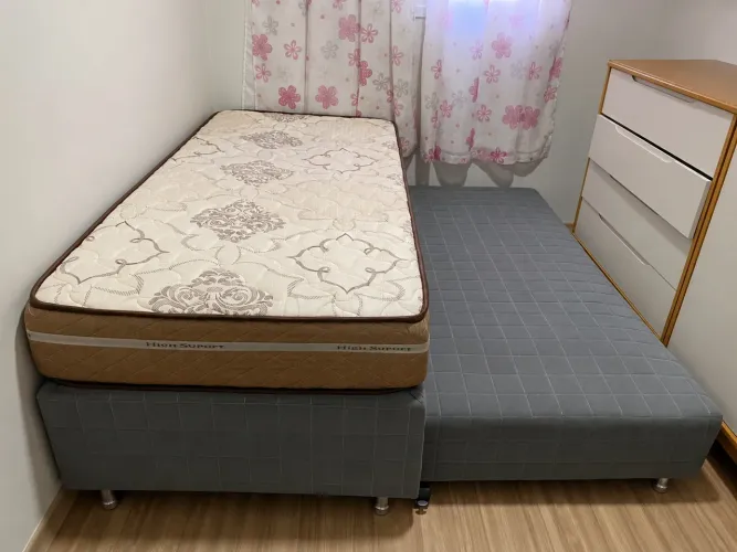 Cama box solteiro mais cama auxiliar
