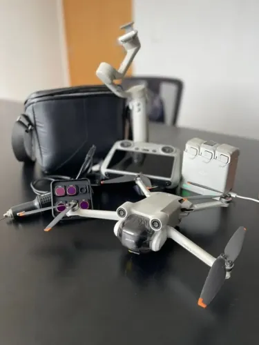 ? DJI Mini 3 Pro Fly More - R$ 3.800,00