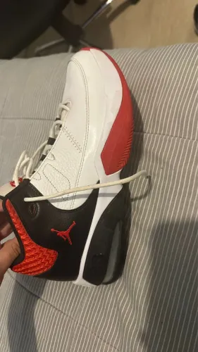 TÊNIS NIKE JORDAN MAX AURA 3