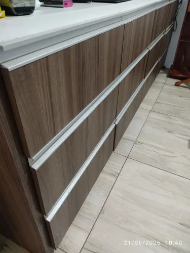 Vendo armário