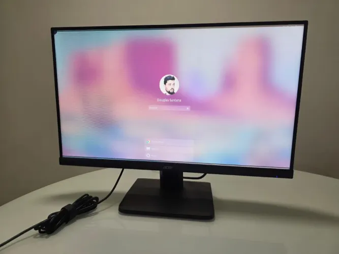 Lote de Eletrônicos para Peças/Conserto - 2 Smart TVs (TCL 55" e LG 43") + Monitor Acer