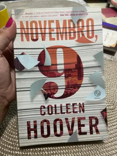 Livro 9,Novembro - Colleen Hoover