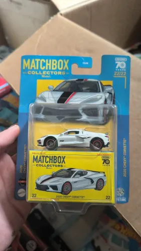Miniatura Matchbox Collectors 2020 Chevy Corvette - 70 Anos