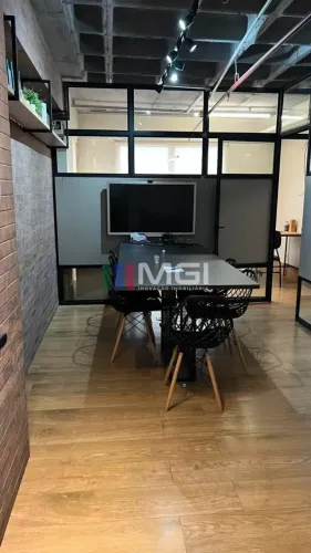 Conjunto Comercial Mobiliado | 57,86m² | 2 Vagas | Terra Office Jardim América