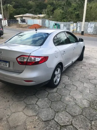Renault Fluence Sed. Dynamique 2.0 16V Flex Mec. 2013