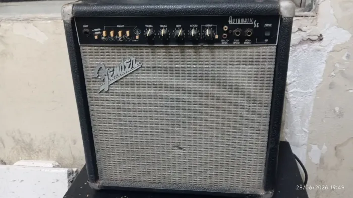 Caixa fender automático 