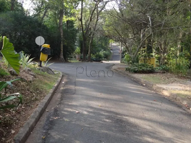 Terreno à venda em Campinas, Parque São Quirino, com 2040 m², Chácaras São Quirino