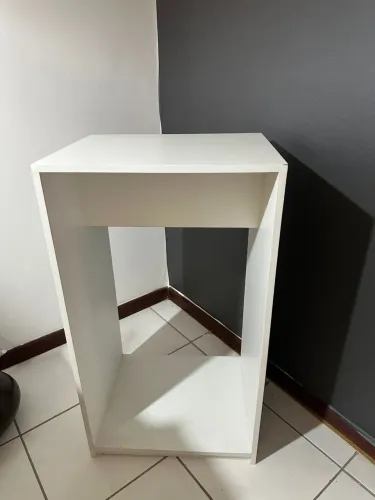 Mesa de canto em MDF