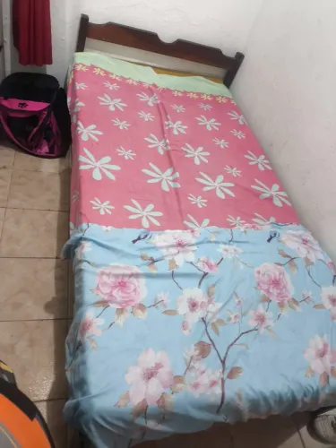 Cama solteirão/solteiro king