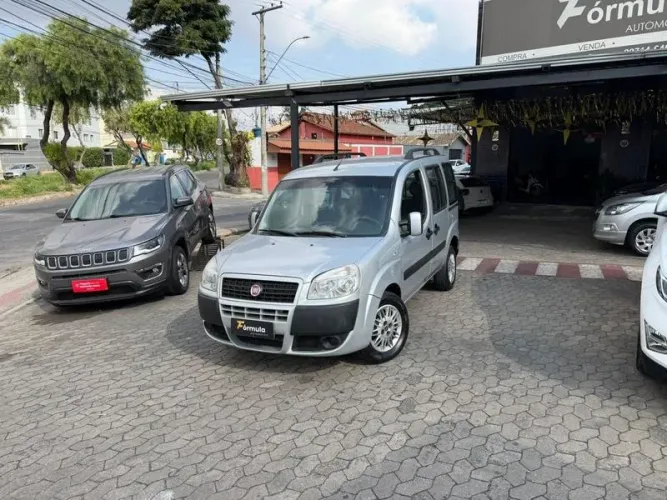 Fiat Doblo Essence 1.8 Flex 16V 5P 2017