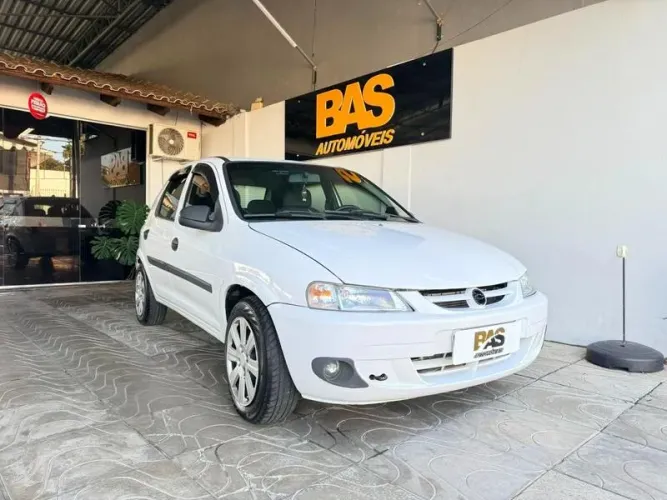 Chevrolet Celta 1.4/ Super/ Energy 1.4 8V 85cv 5P 2004
